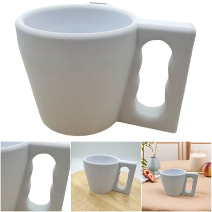 Insulated Cup Holder Reusable Ice Cream Sleeve Plastic with Handle Spoon Holder for Yogurt and Frozen Desserts